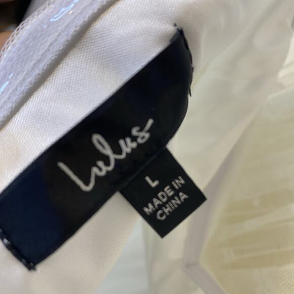 NEW Lulus Positively Precious White Floral Mesh Tiered Halter Midi Dress Lg NWT - Picture 8 of 11